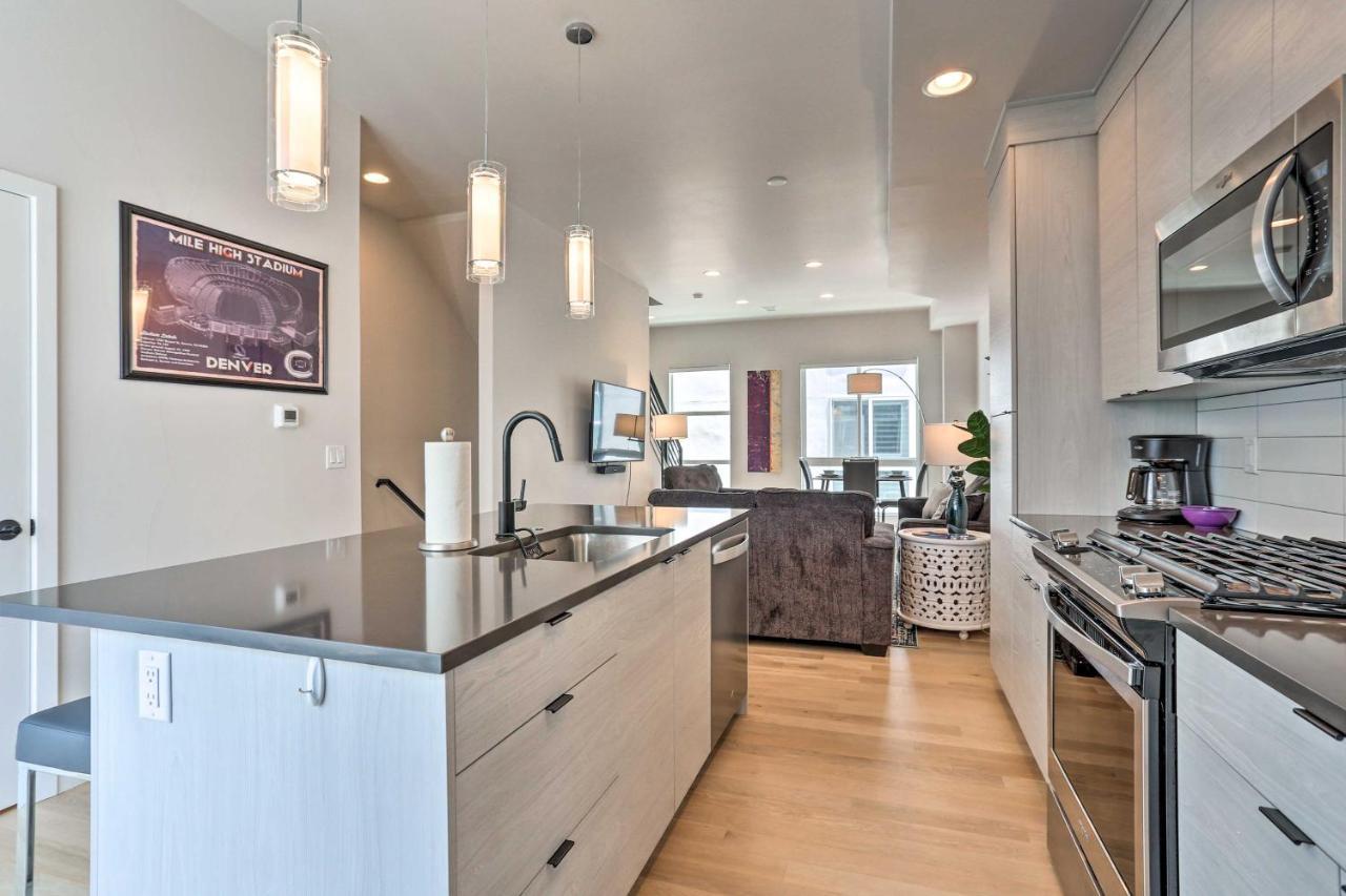 Trendy Denver Townhome - Walk To Mile High Stadium Zewnętrze zdjęcie